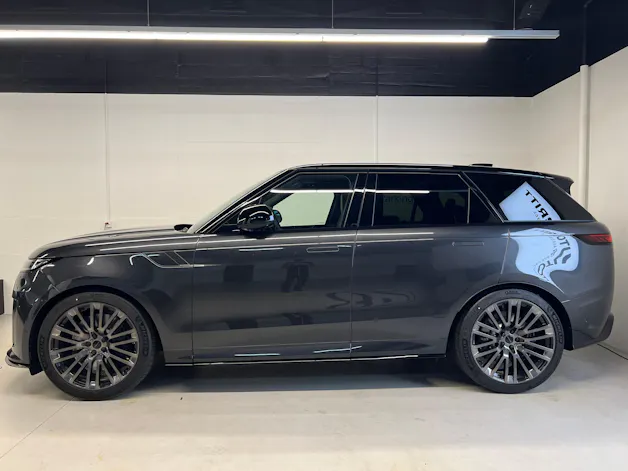 Land Rover Range Rover Sport 4.4 V8 SV Carbon