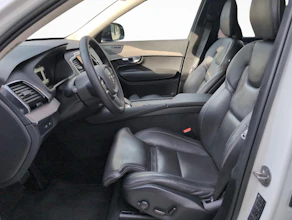 https://vehicle.imgix.net/4432009/e1c5d799-2356-48e9-9eee-e175192f0dd6.jpg
