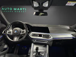 BMW X6 M50i