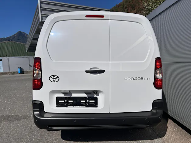 Toyota PROACE CITY Van L2 1.5 D Active
