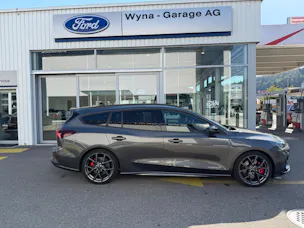 Ford Focus Station Wagon 2.3 EcoB ST X