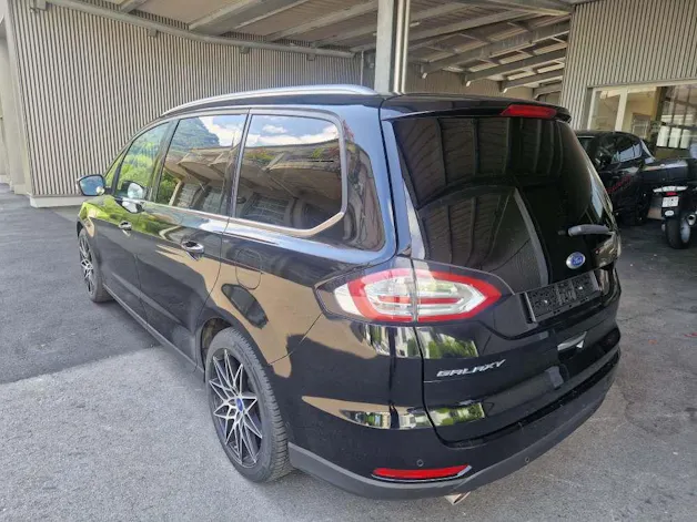Ford Galaxy 2.0 TDCi 180 Business 7P