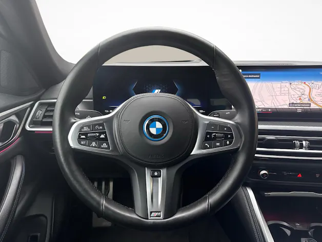 BMW i4 eDrive40