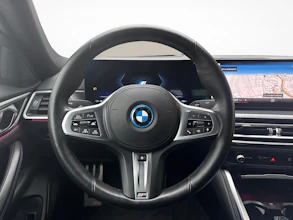 https://vehicle.imgix.net/4432272/64876a58-f6c6-45ba-a066-6b16f9f165bf.jpg