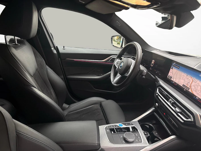 Fahrzeugbild BMW i4
