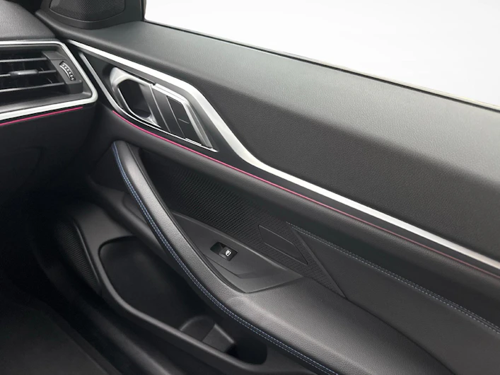 Fahrzeugbild BMW i4