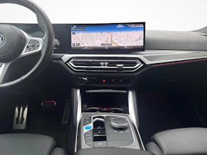 Fahrzeugbild BMW i4 eDrive40