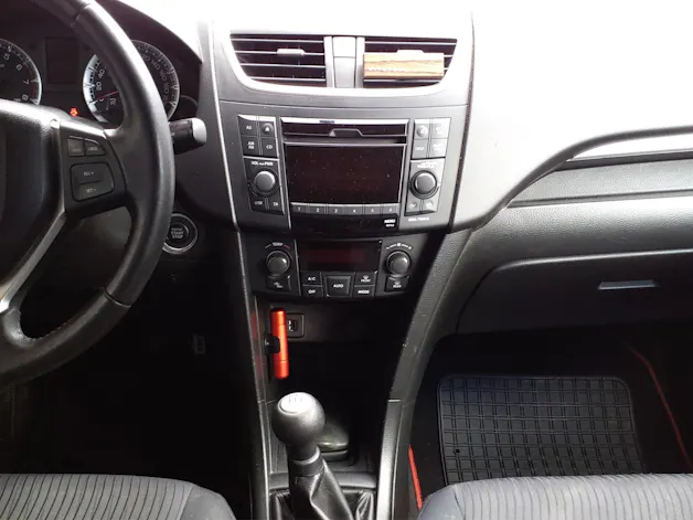 Suzuki Swift 1.2 GL Top Sergio Cellano 4x4
