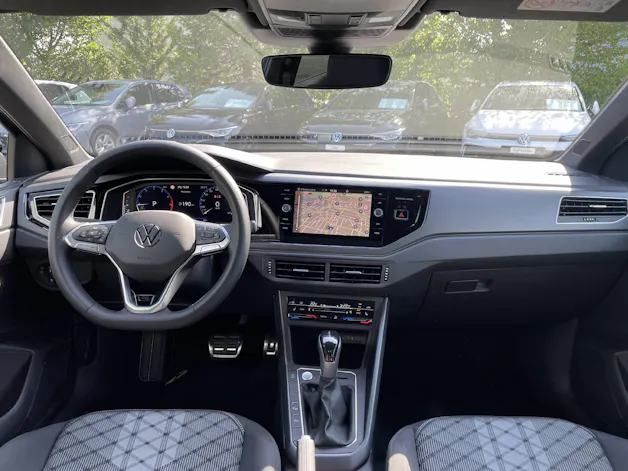 VW Polo 1.0 TSI UNITED 115 R-Line DSG
