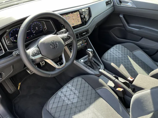 VW Polo 1.0 TSI UNITED 115 R-Line DSG