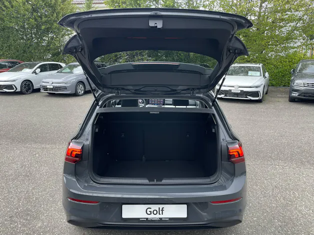 VW Golf VIII 1.5 eTSI Value DSG