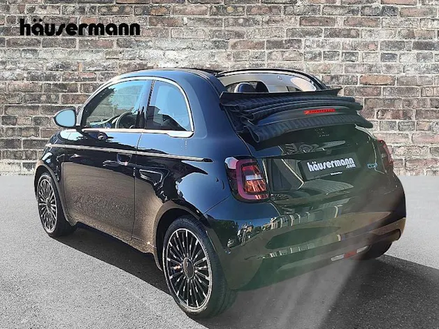 Fiat 500 Cabrio La Prima