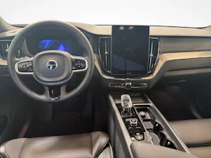 VOLVO XC60 2.0 T6 TE Black Edition eAWD - Ruote invernali incluse