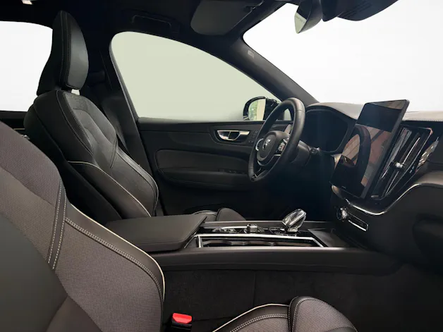 VOLVO XC60 2.0 T6 TE Black Edition eAWD - Ruote invernali incluse