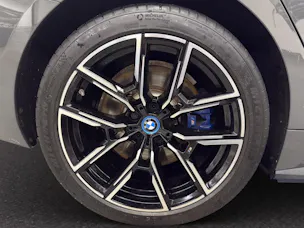 BMW i4 M50