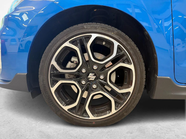 Fahrzeugbild SUZUKI SWIFT
