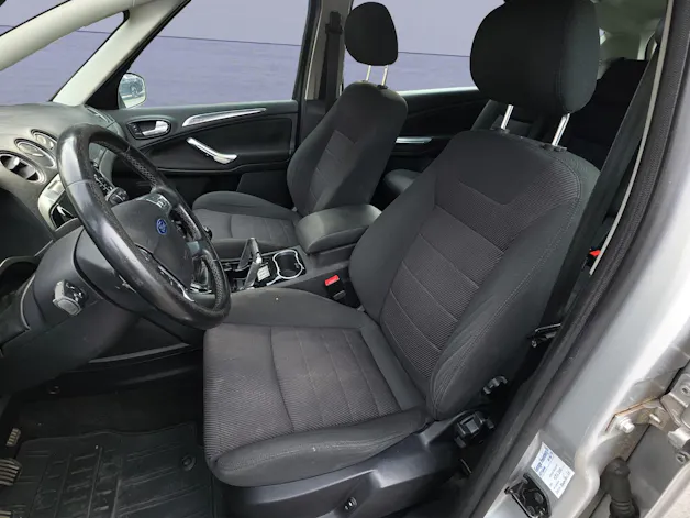 Ford S-Max 2.0 TDCi 140 Titanium