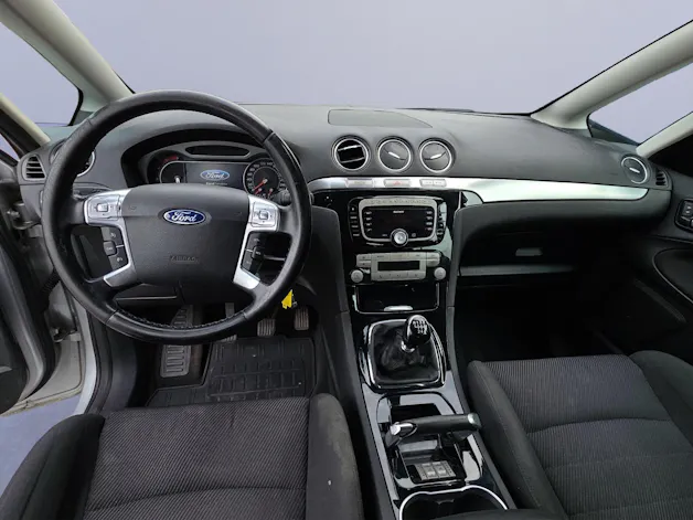 Ford S-Max 2.0 TDCi 140 Titanium