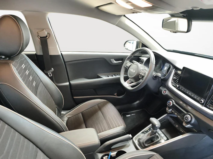 immagine del veicolo KIA STONIC