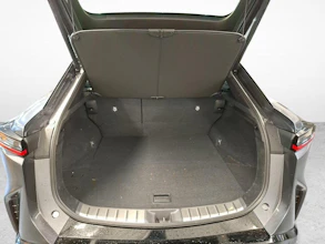 https://vehicle.imgix.net/4432443/8415baa6-dc8d-4103-9162-b5e9a94edc26.jpg