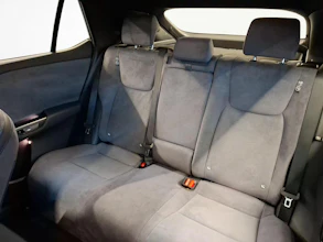 https://vehicle.imgix.net/4432443/c1d6dc8b-e422-4d5c-b457-1f9971970032.jpg