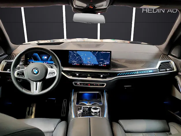 BMW X7 M60i