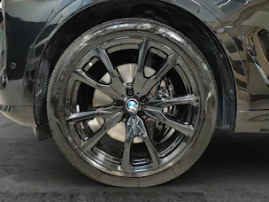 BMW X7 M60i