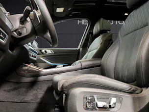 BMW X7 M60i