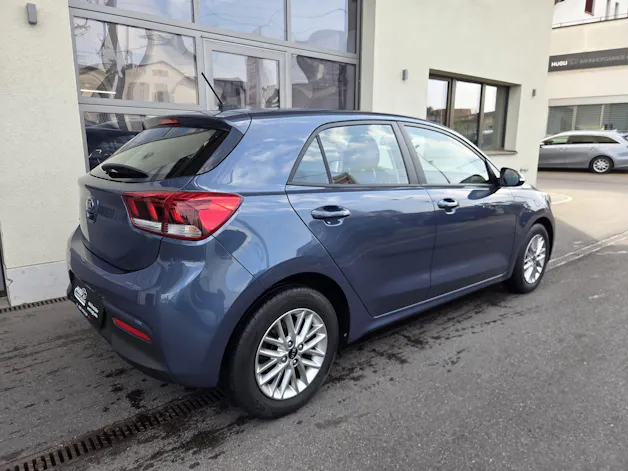 Kia Rio 1.4 CVVT Swiss City Line