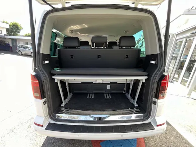VW T6.1 Multivan 2.0 TDI 204 Highline Liberty DSG 4m