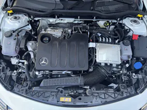 MERCEDES-BENZ CLA 220 AMG Line 4Matic
