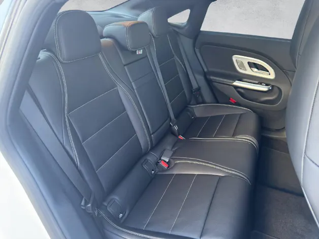 Mercedes-Benz CLA 220 AMG Line 4Matic
