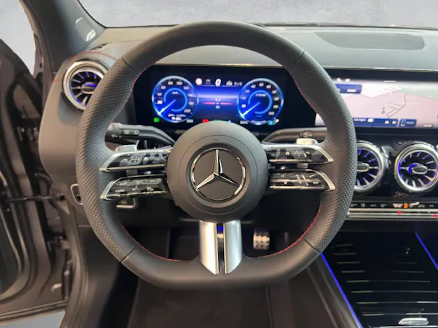 Mercedes-Benz EQA 350 AMG Line 4Matic Swiss Star