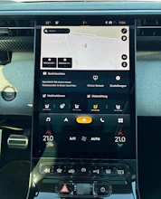 https://vehicle.imgix.net/4432512/5d1f0279-fba5-424c-8270-c9d42831fdb7.jpg