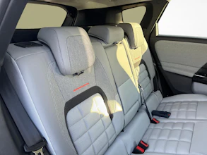 https://vehicle.imgix.net/4432512/88ff4908-e6ff-49ee-9418-313a63c0082a.jpg