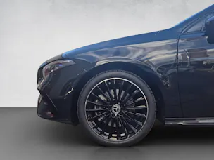 MERCEDES-BENZ A 250 e AMG Line EQ Star