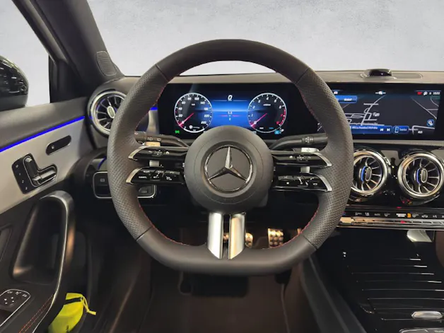 Mercedes-Benz A 200 AMG Line Night Star