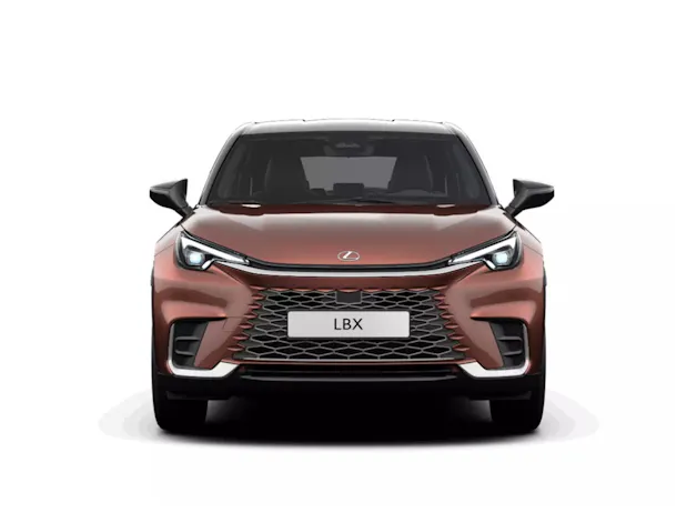 Lexus LBX 1.5 Hybrid Cool AWD