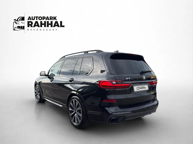 BMW X7 xDrive M50d Steptronic * Traumausstattung * 7 Plätzer * AHK *