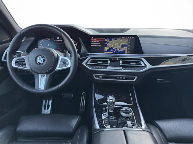 BMW X7 xDrive M50d Steptronic * Traumausstattung * 7 Plätzer * AHK *