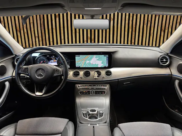 Mercedes-Benz E 220 d