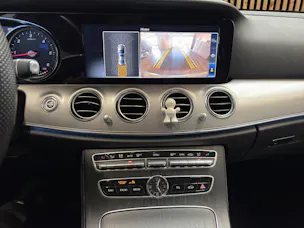 Mercedes-Benz E 220 d