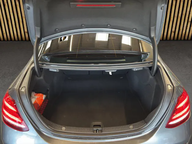 Mercedes-Benz E 220 d