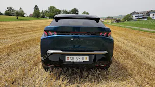 PEUGEOT 3008 e-GT