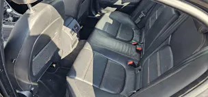 Jaguar XE 2.0 D 180 Prestige