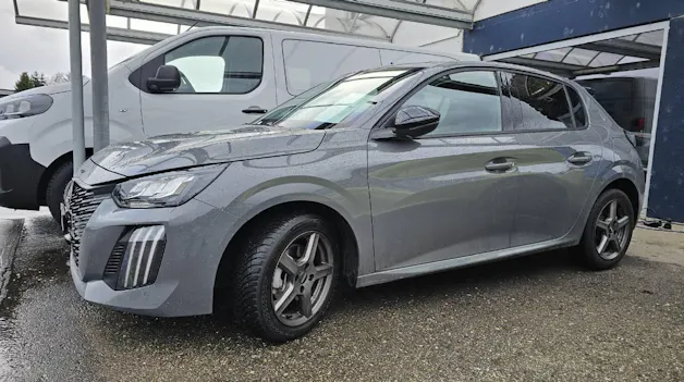 Peugeot 208 1.2 Hybrid Allure Premium