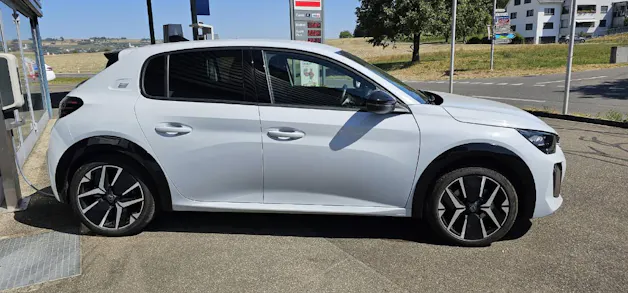 Peugeot 208 e-GT