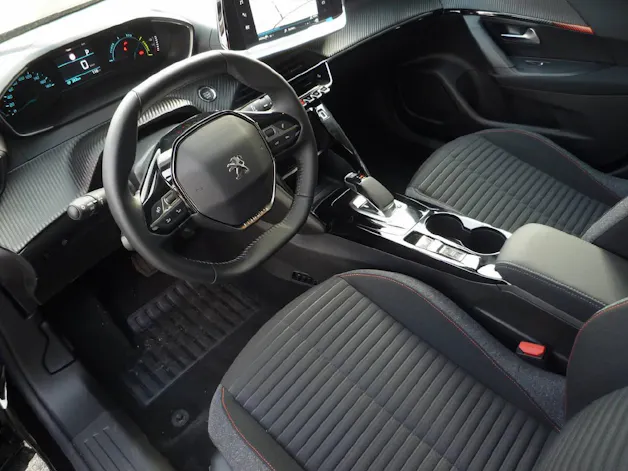 Peugeot 2008 e-Active (ex Demo)