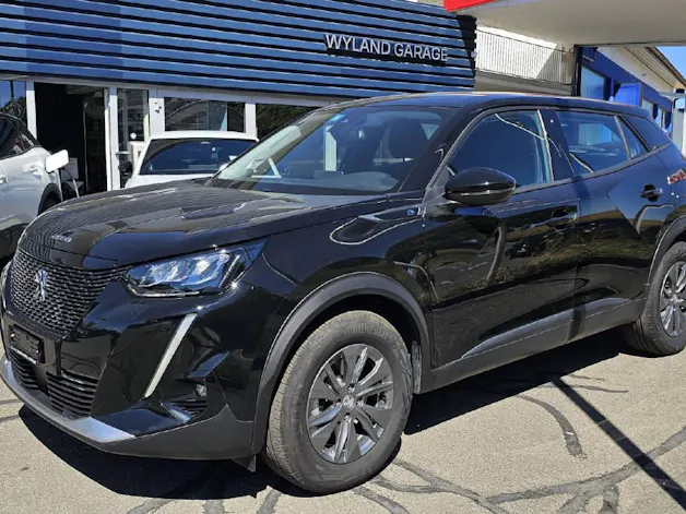 Peugeot 2008 e-Active (ex Demo)