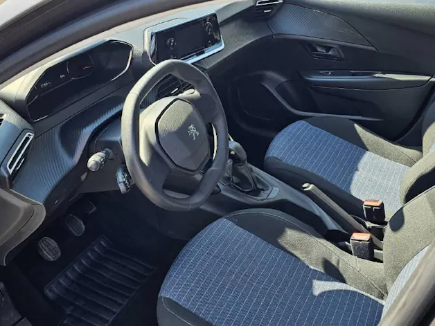 Peugeot 208 1.2 PureTech Like